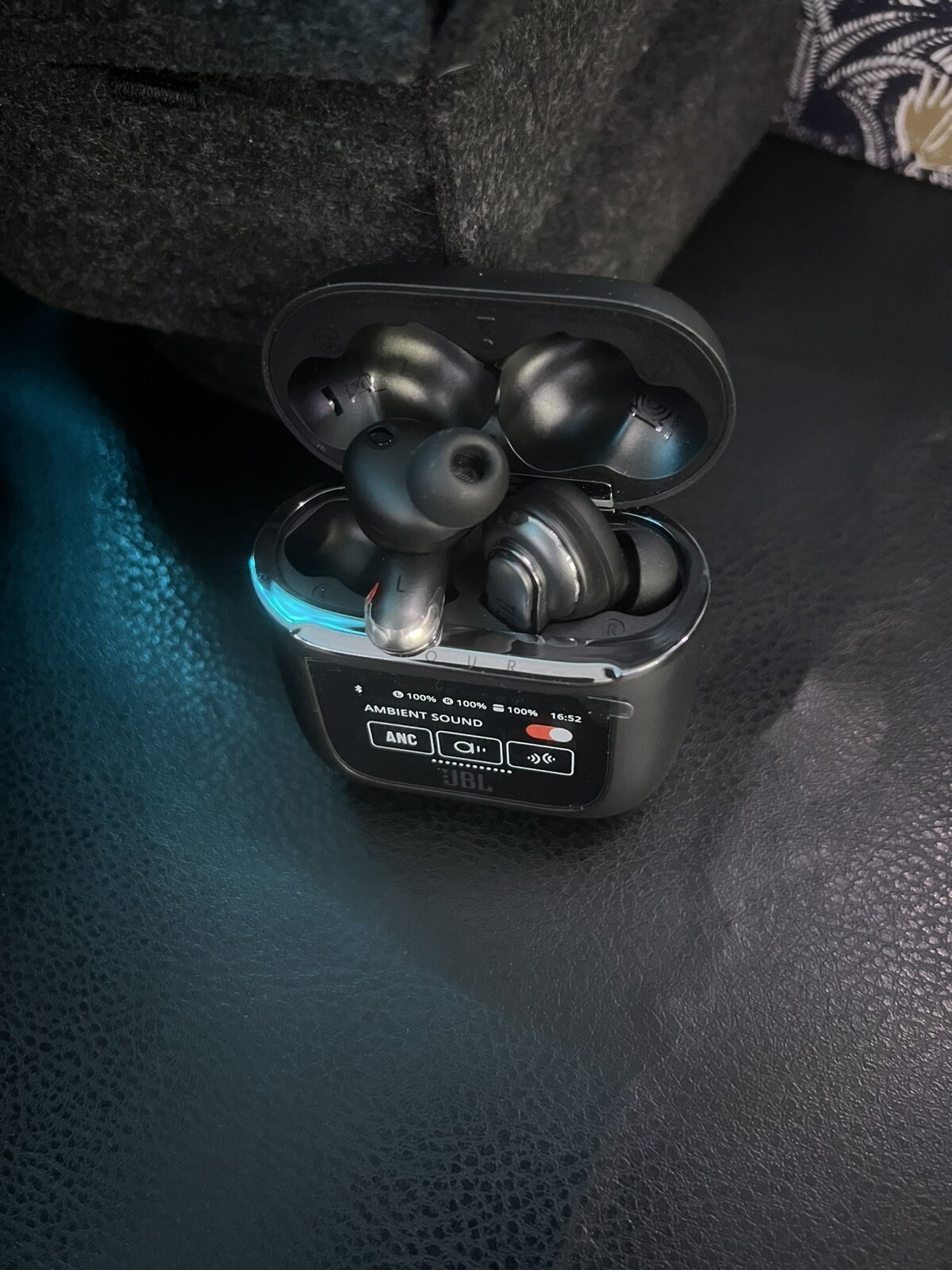 JBL Tour Pro 2 Earbuds