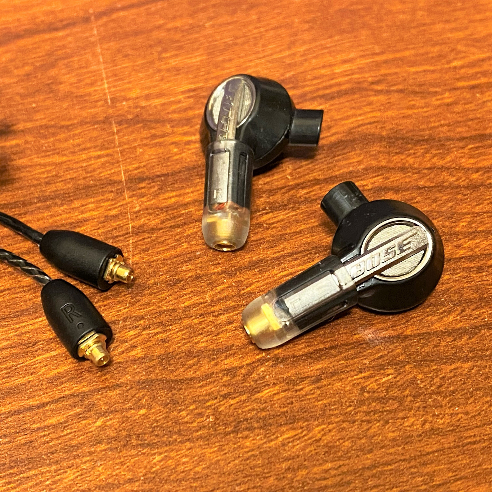 Modded Detachable MMCX Connector OEM Bose Mie2i Wired Headphones
