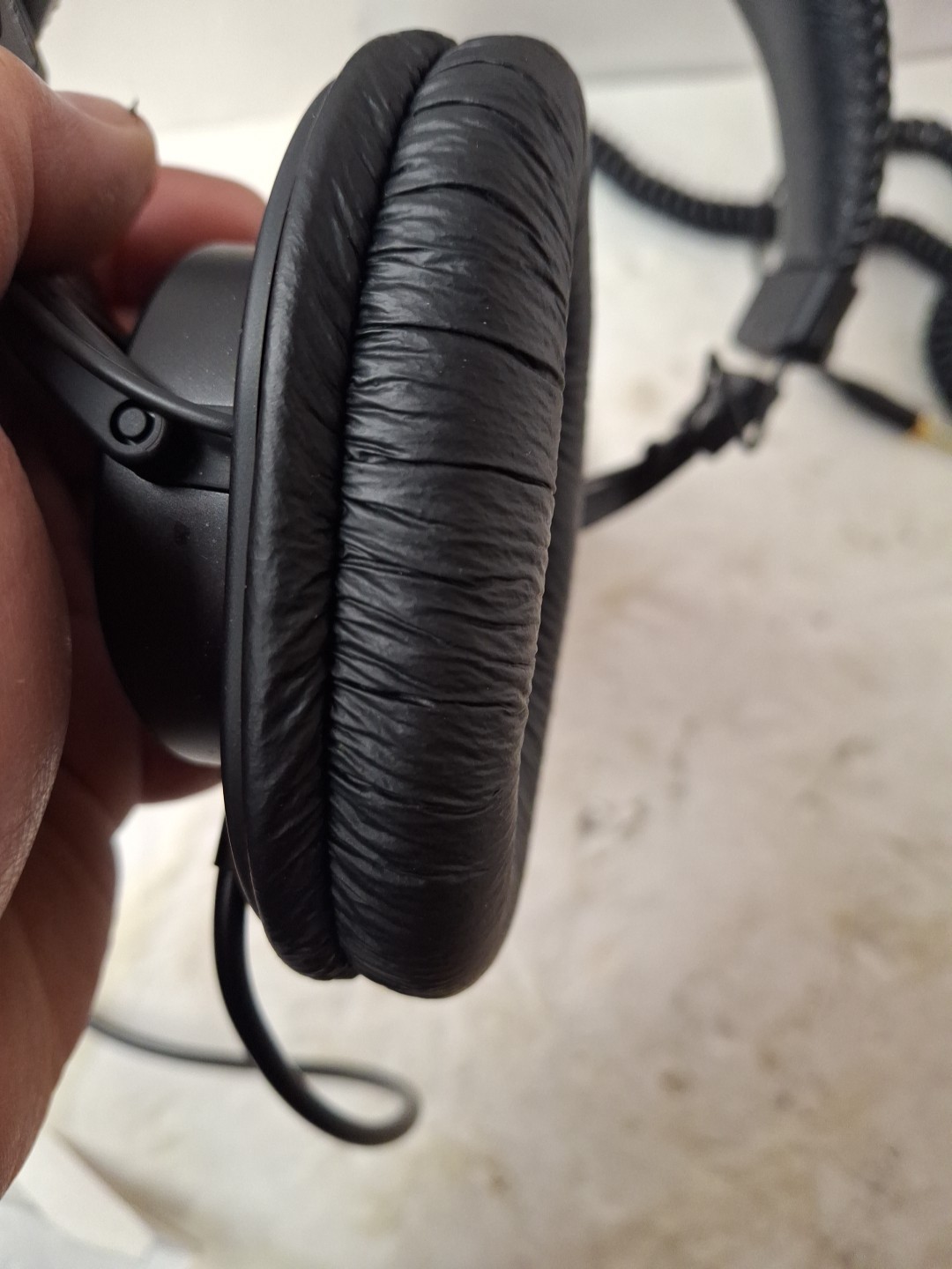 Sony MDR-7506 Sound Monitor Headphones (Black) Bag And Jack Excellent Condition
