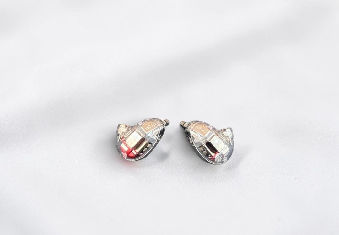 [EXC] Shure SE846 Gen 2 Clear IEM Earphones MMCX Tested w/Box
