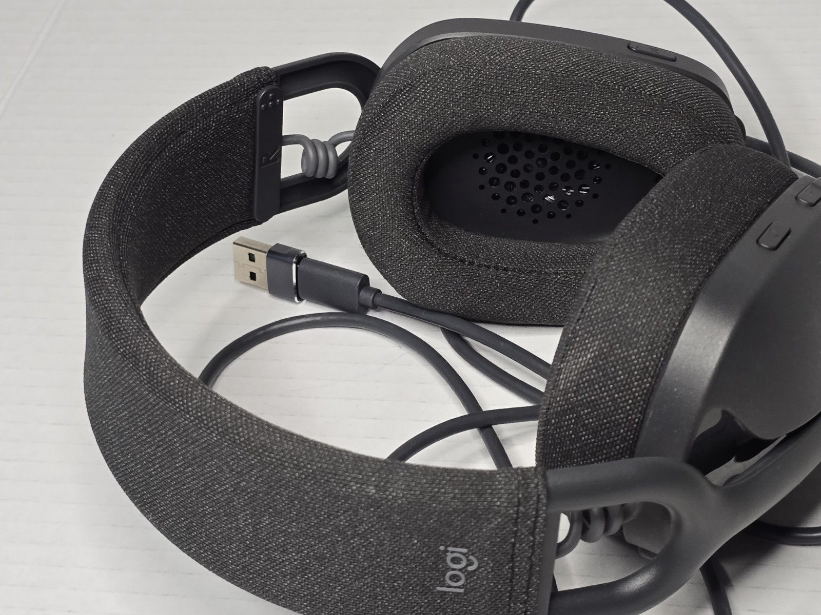 Logitech Zone Vibe 100 Lightweight Wireless Over Ear Headphones