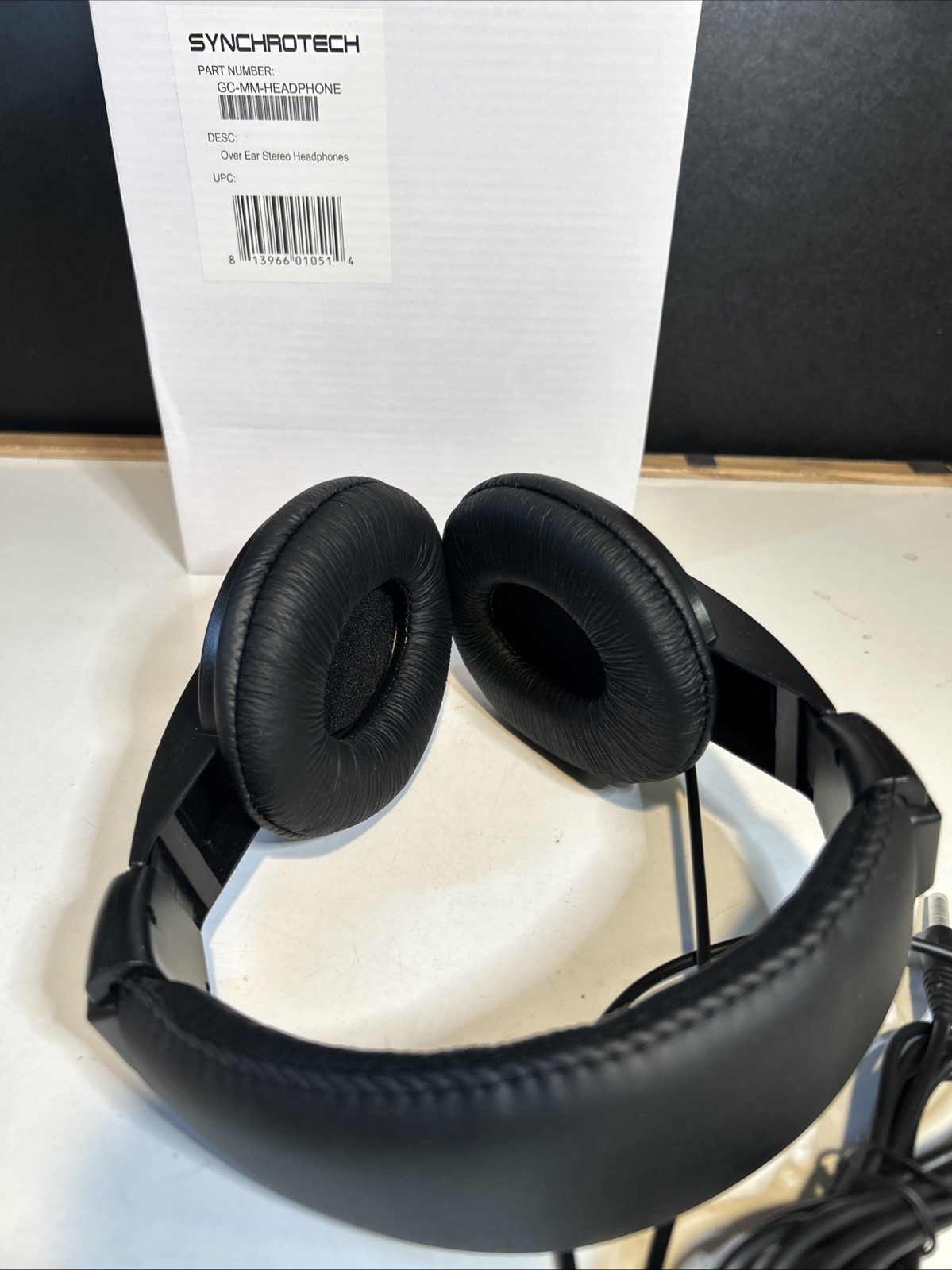 Synchrotech Over Ear Stereo Headphones GC-MM-HEADPHONE NOS