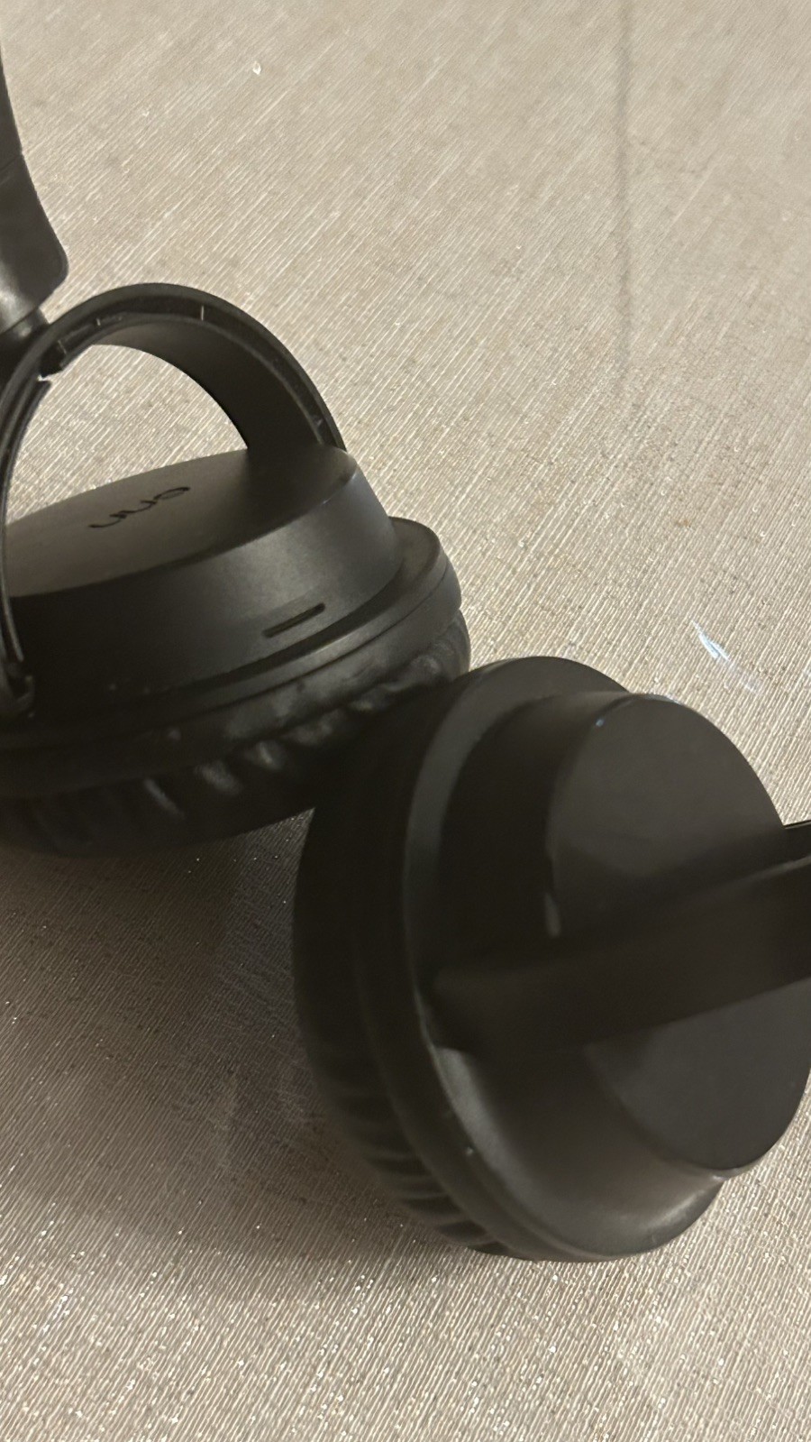 ONN Wireless On-Ear Headphones OND19AAH22 Gen 1 Bluetooth Mic Black Micro-USB