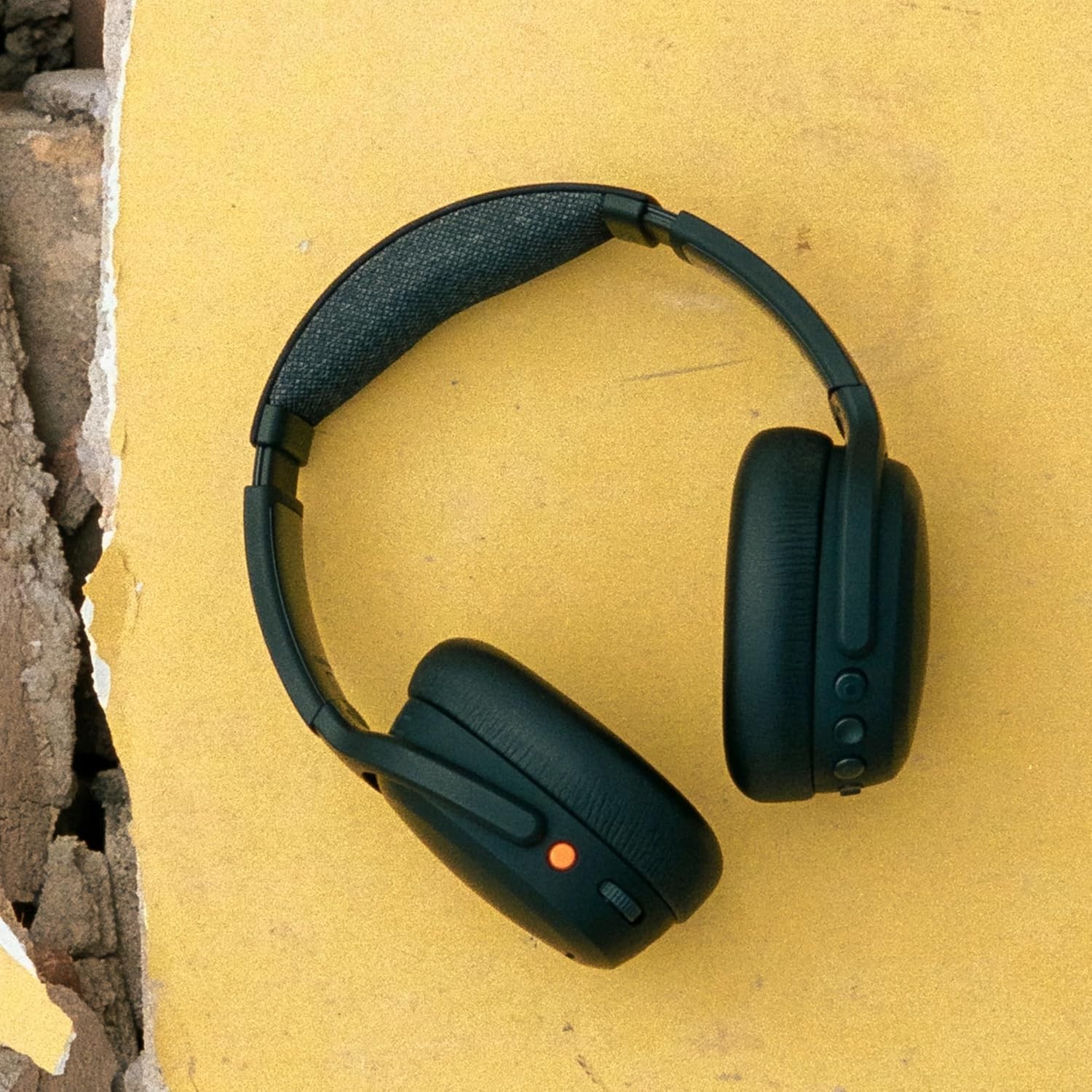 Skullcandy Crusher ANC 2 Bluetooth Wireless Headphones – Black (S6CAW-R740)