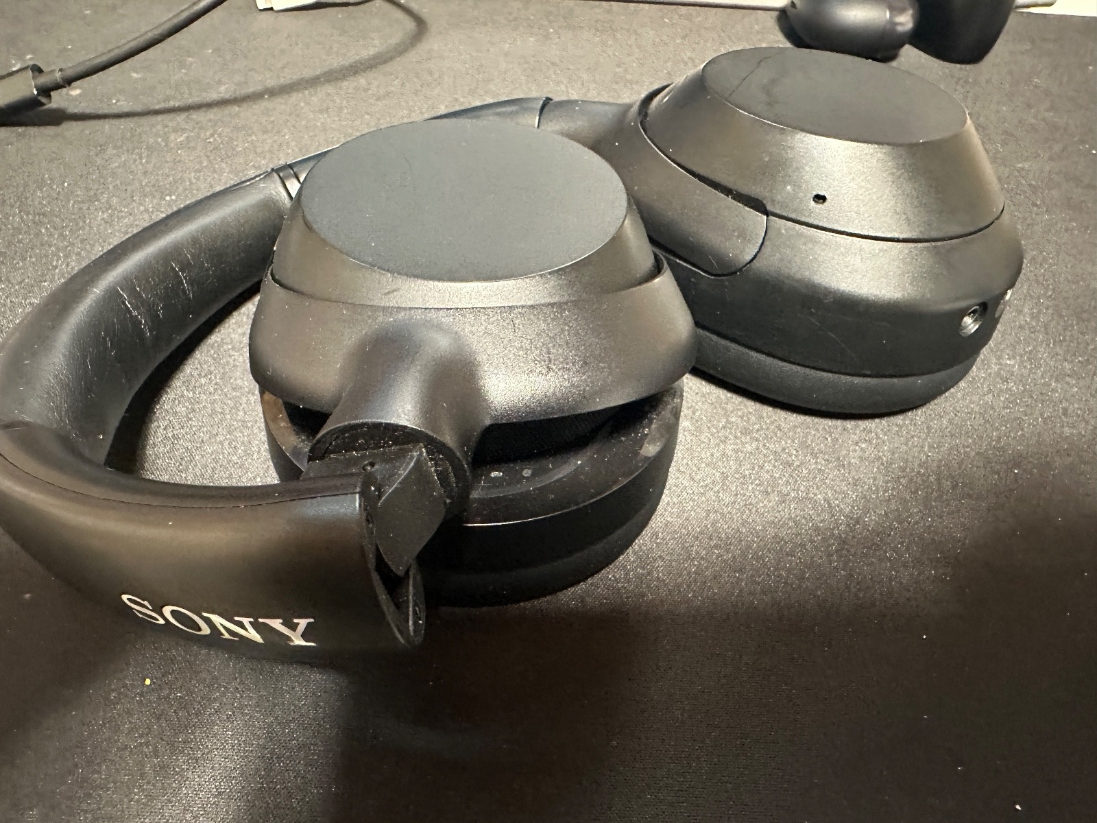 Sony ULT WEAR Wireless Noise Canceling Headphones – Excellent Used Condition