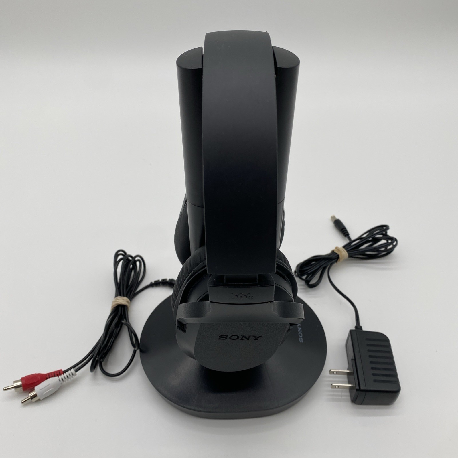 Sony WH-RF400R Over the Ear Headset w/ TMR-RF400 Charging Base Tested Working