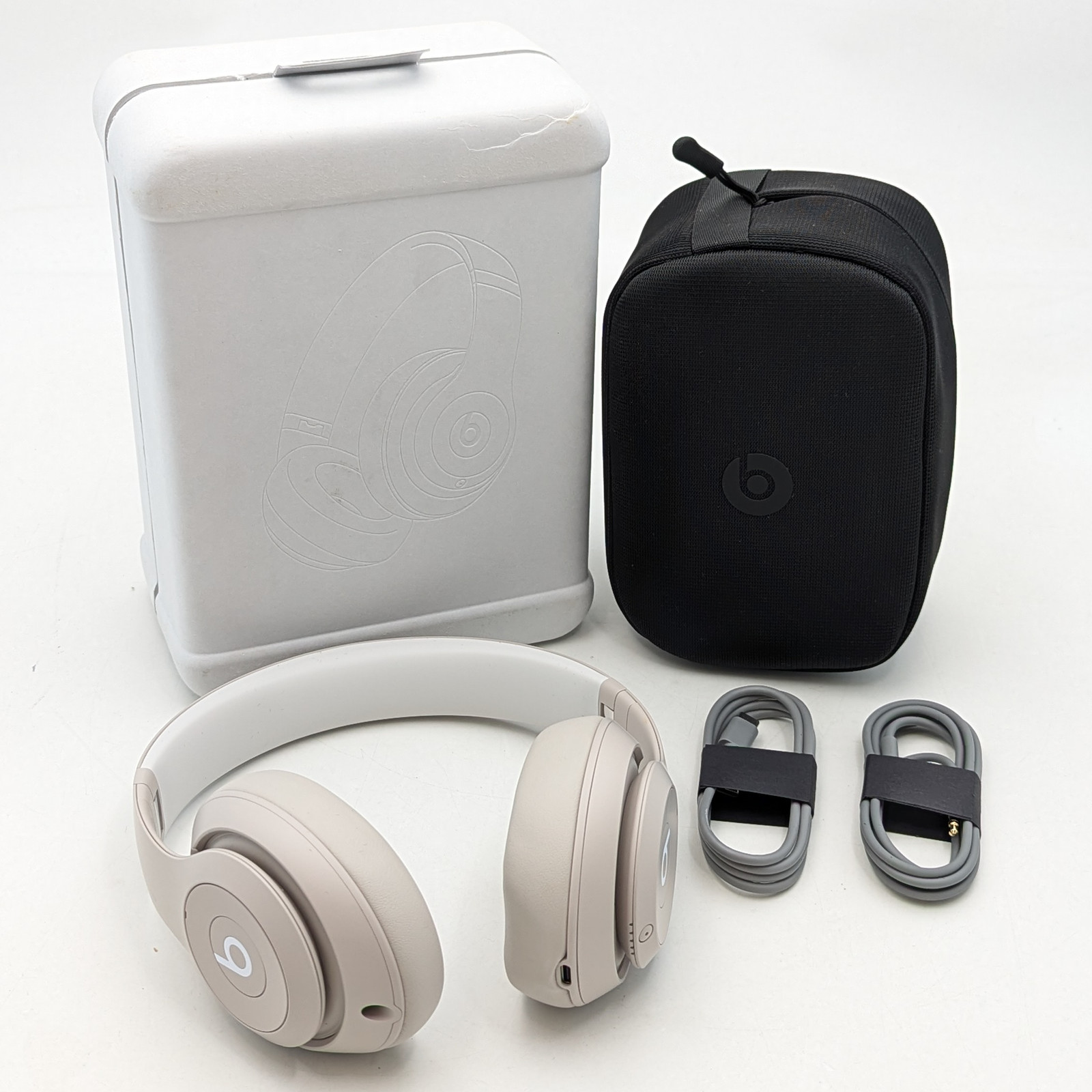 Beats by Dr Dre Studio Pro Wireless Over-Ear Headphones Sandstone – A2924