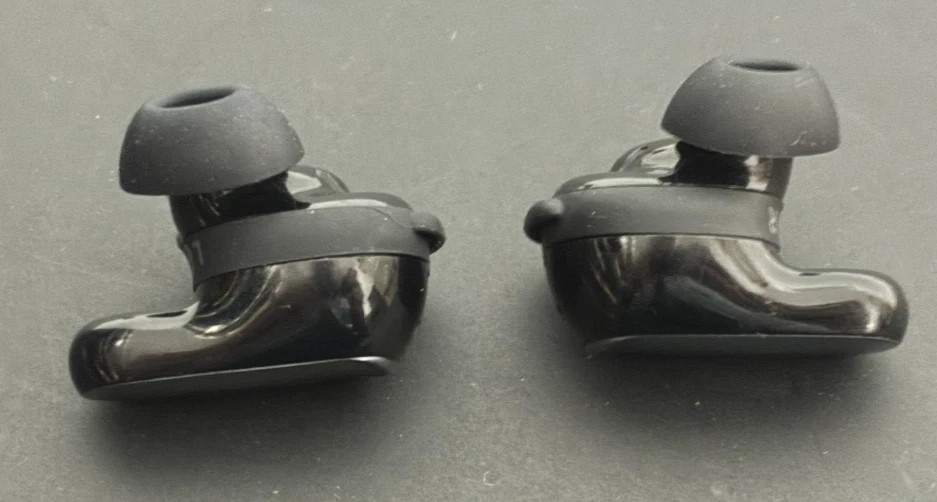 1 Pair Bose QuietComfort Ultra Earbuds Wireless – Paired (no charging case)
