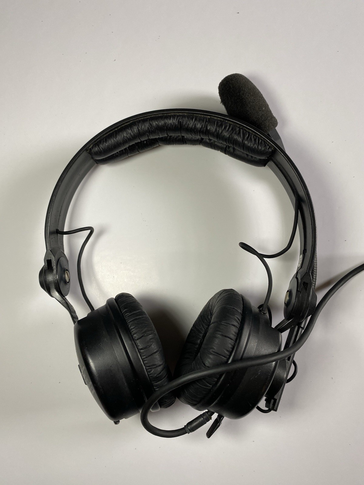 Sennheiser Aviation NoiseGard Headphones HMEC 25-KA – Untested Made In Germany