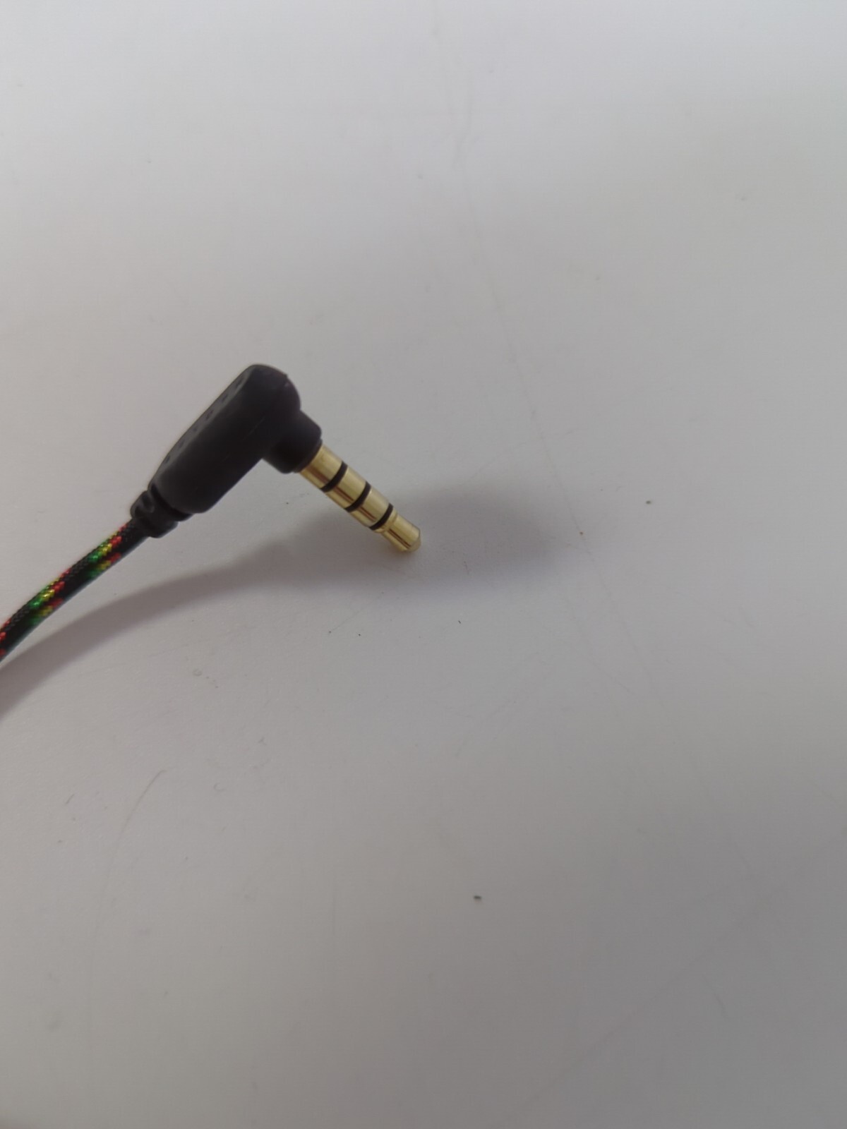 MARLEY WIRED HEADPHONES W/TRAVEL BAG – FULLY FUNCTIONAL