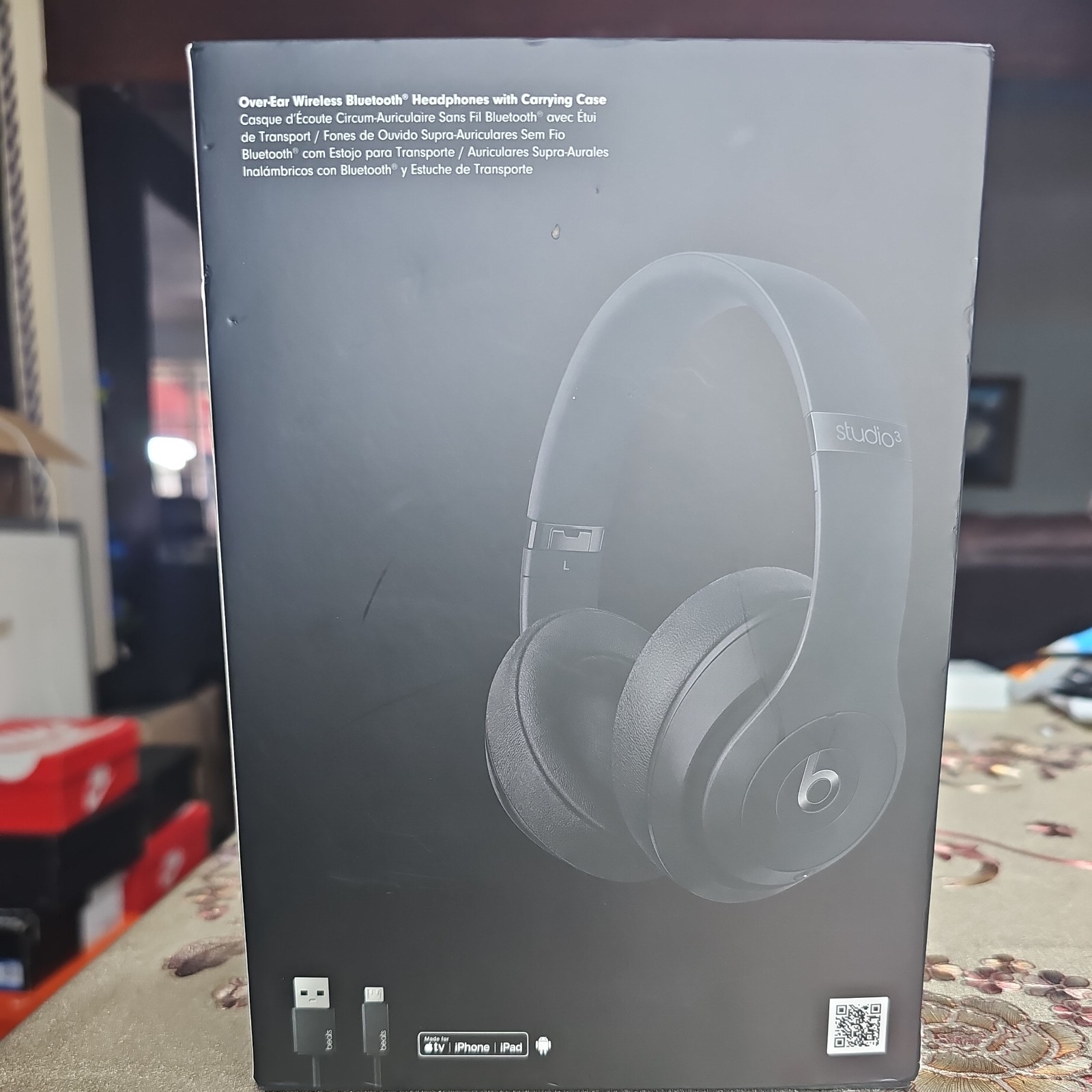 Beats by Dr. Dre Studio3 Over the Ear Wireless Headphones – Black