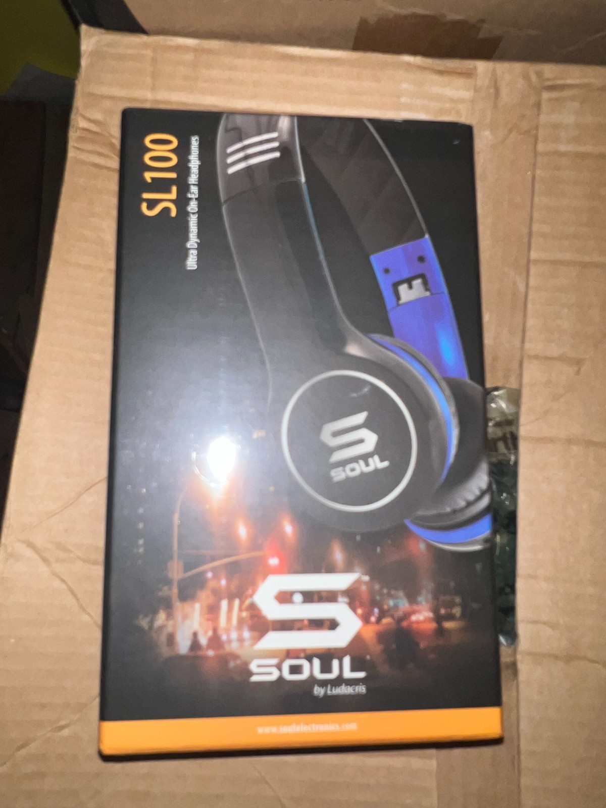 Soul by Ludacris SL100 Ultra Dynamic In-Ear Headphones (Blue & Black) WIRED