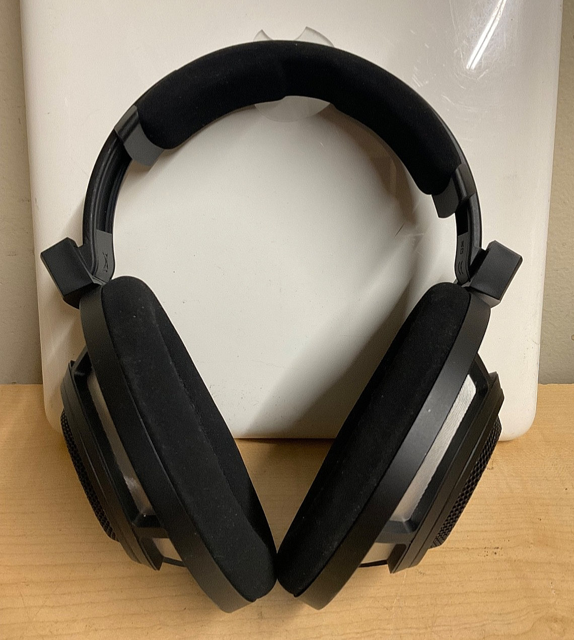 Sennheiser HD 800 S Headphones W/Cords