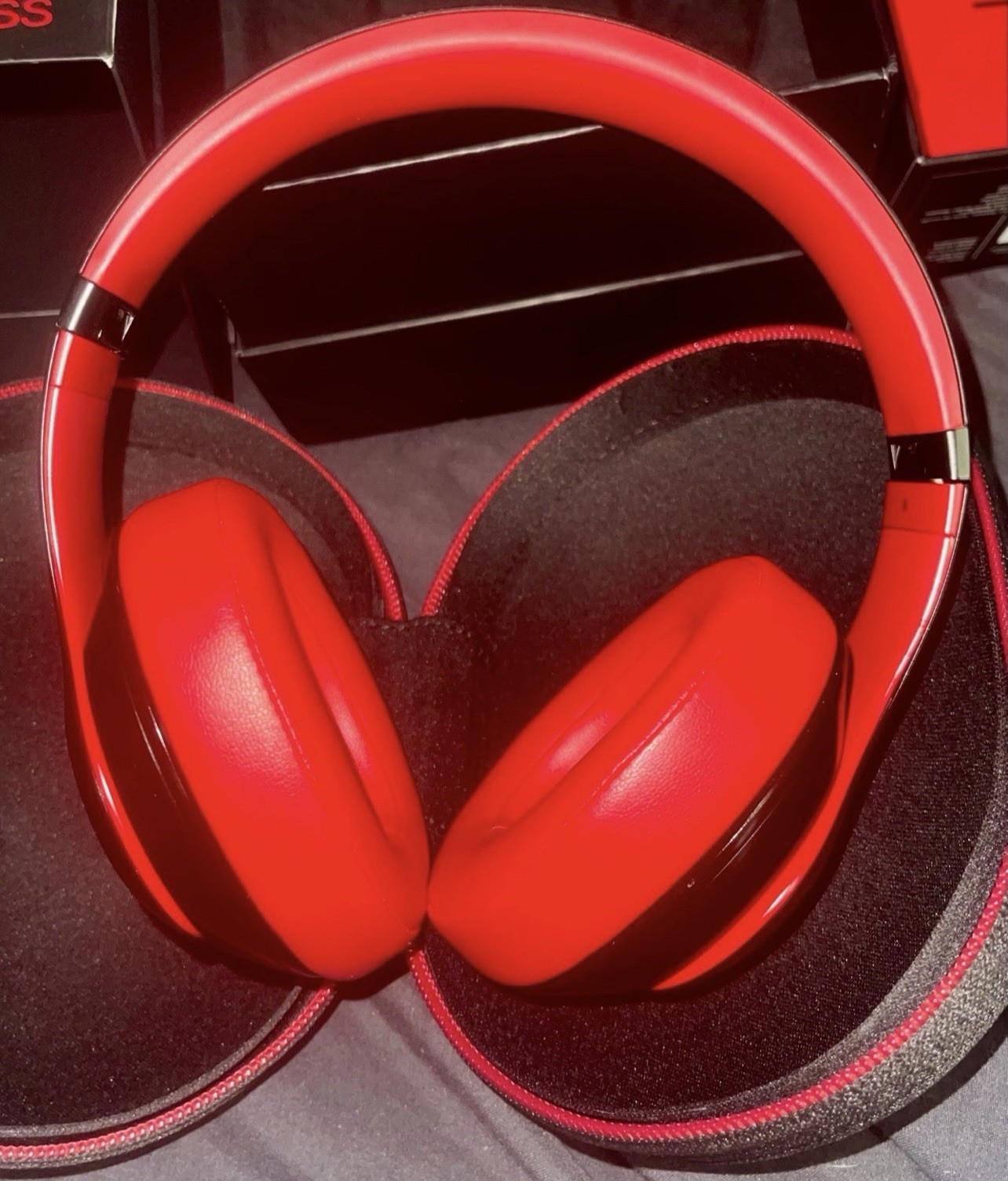 Beats Studio 3 Wireless Ten Years Anniversary DEFIANT RED CUSTOM