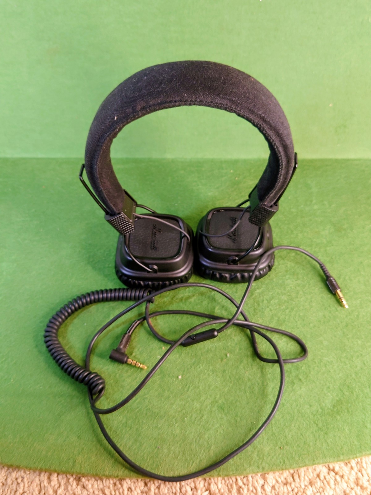 Marshall Major II On-Ear Headphones Wired Black 3.5mm w/ Mic, Tested, Working