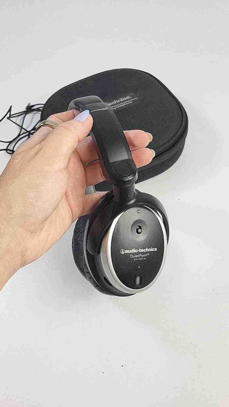 Audio-Technica ATH-ANC7B QuietPoint Active Noise Cancelling Headphones