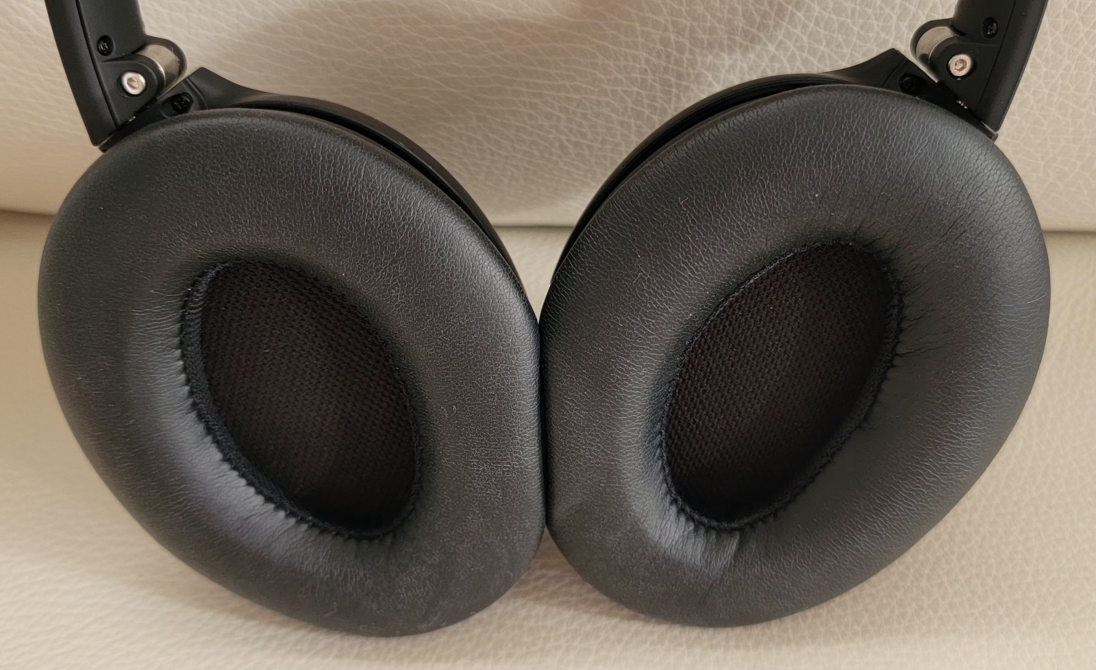 **MINT** Srhythm NC25 Active Noise-Cancelling Wireless Headphones