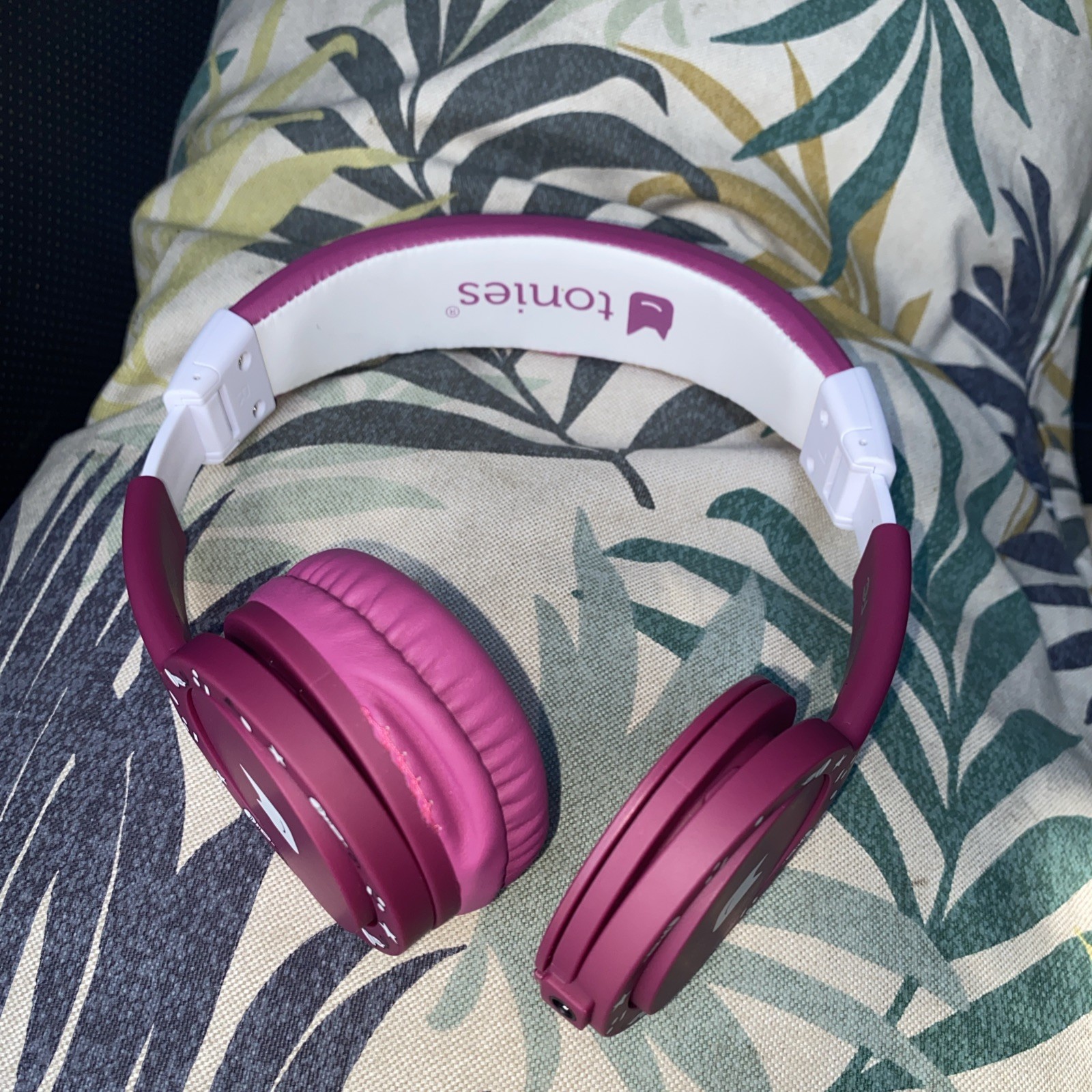 Tonies Headphones, Foldable On-Ear Headphones for Toniebox, Pink *MISSING PARTS