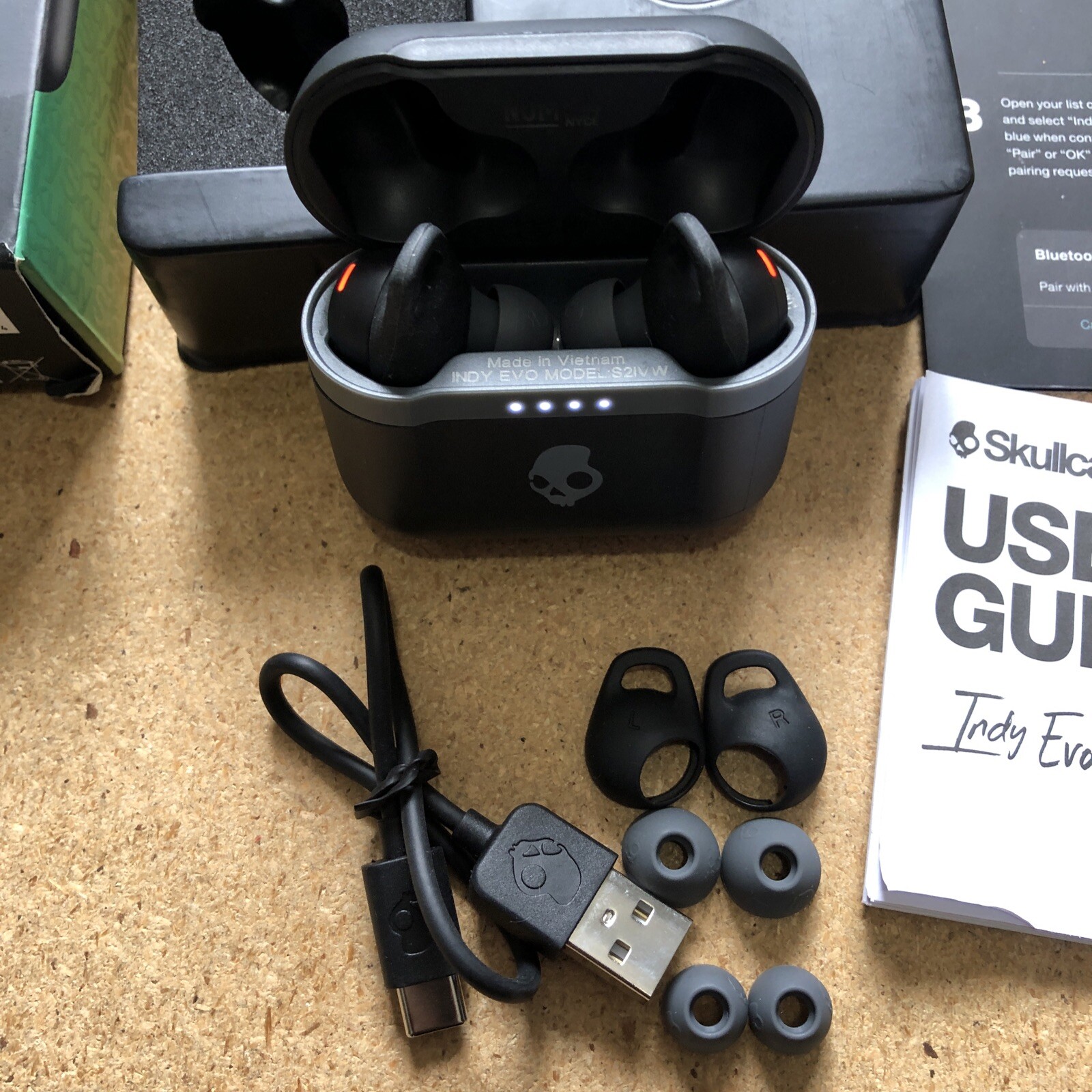 Skullcandy Indy Evo Earbuds True Wireless Headphones Sound Isolating Black