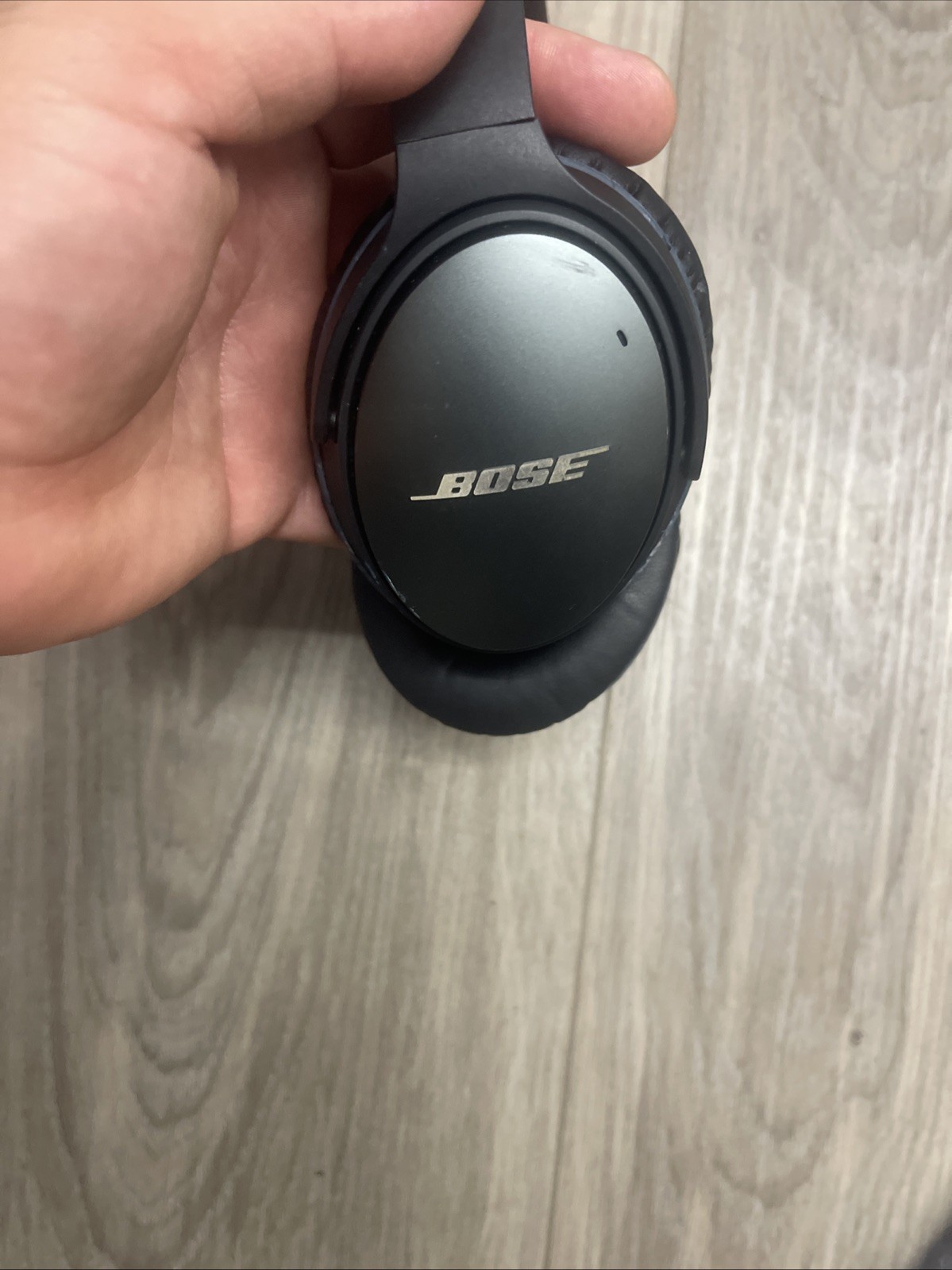 Bose QuietComfort 25 (QC25) Noise Cancelling Wired Headphones (NO CASE)