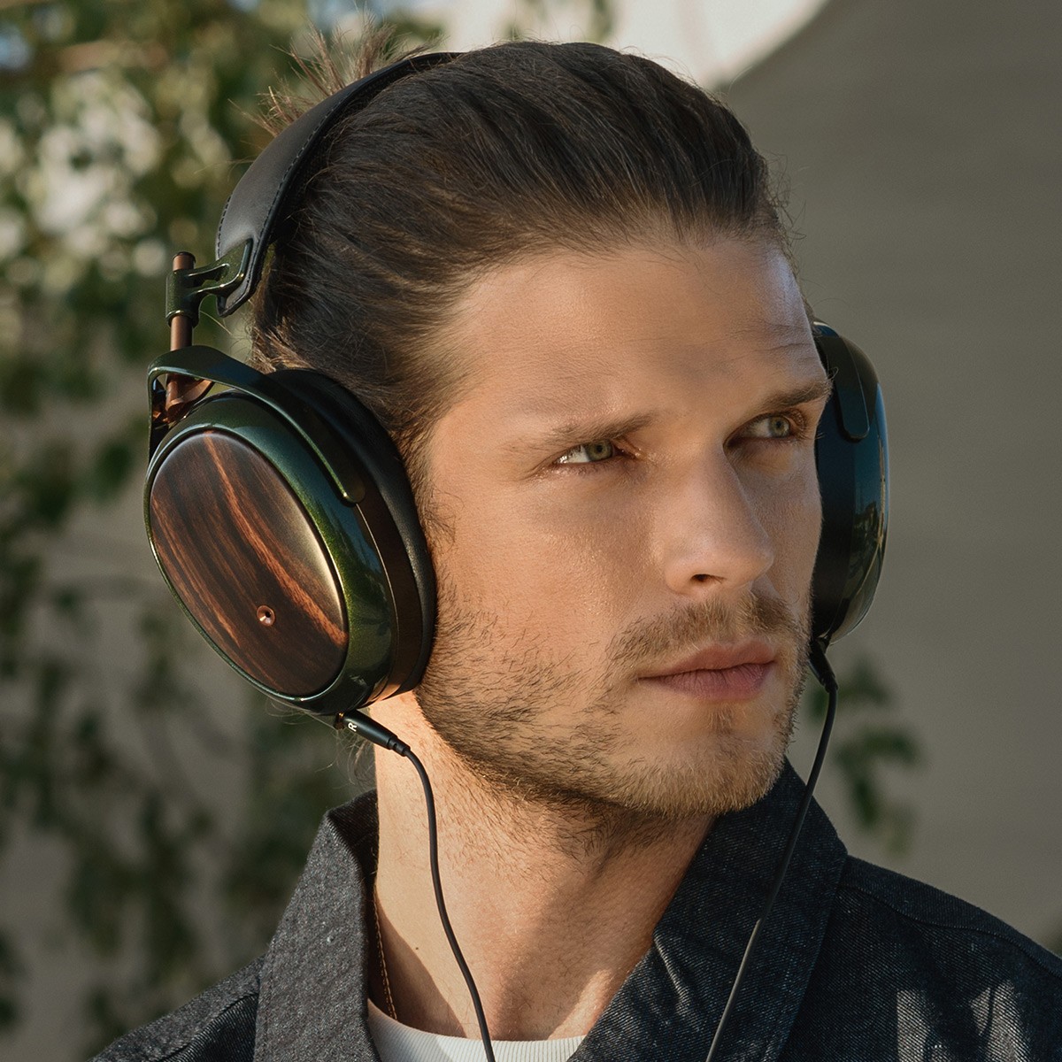 Meze Audio Strada Dynamic Closed Back Circumaural Headphones (Green Copper)