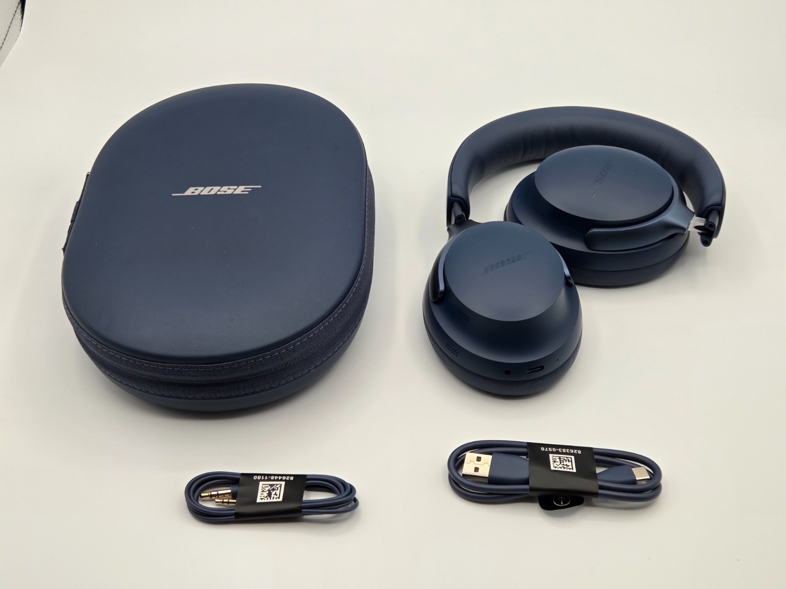 Bose QuietComfort Ultra Wireless Noise Cancelling Headphones Lunar Blue