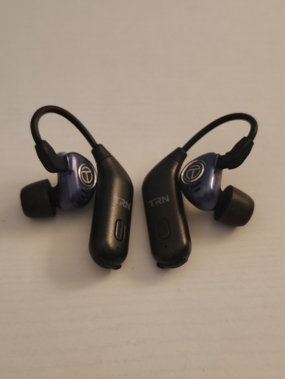 TRN V90 In-ear Monitors Hybrid 4BA+1DD With TRN Bluetooth Wireless Modules
