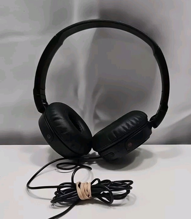 Sony MDR-ZX110NC Noise Cancelling Wired Headphones-Tested/Working