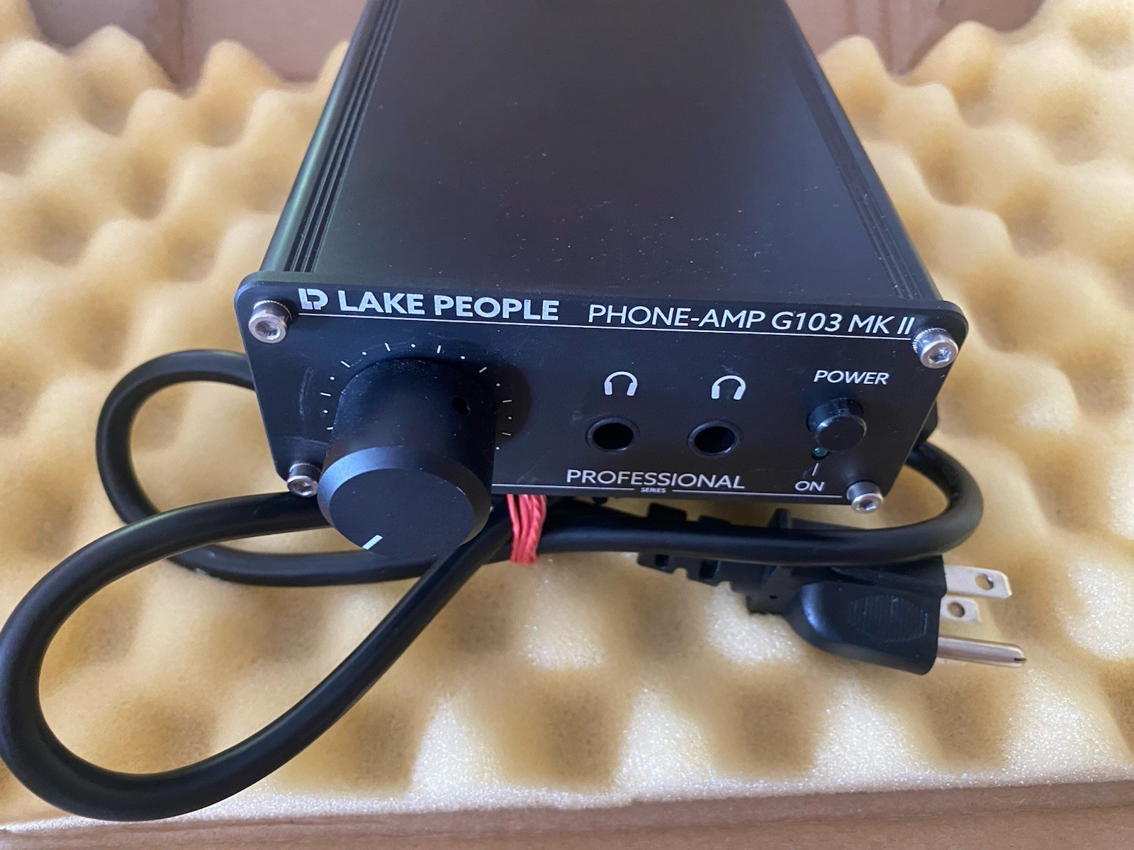 Lake People G103-MKII Headphone Amplifier Balanced XLR Inputs w/ Dual HP Outputs