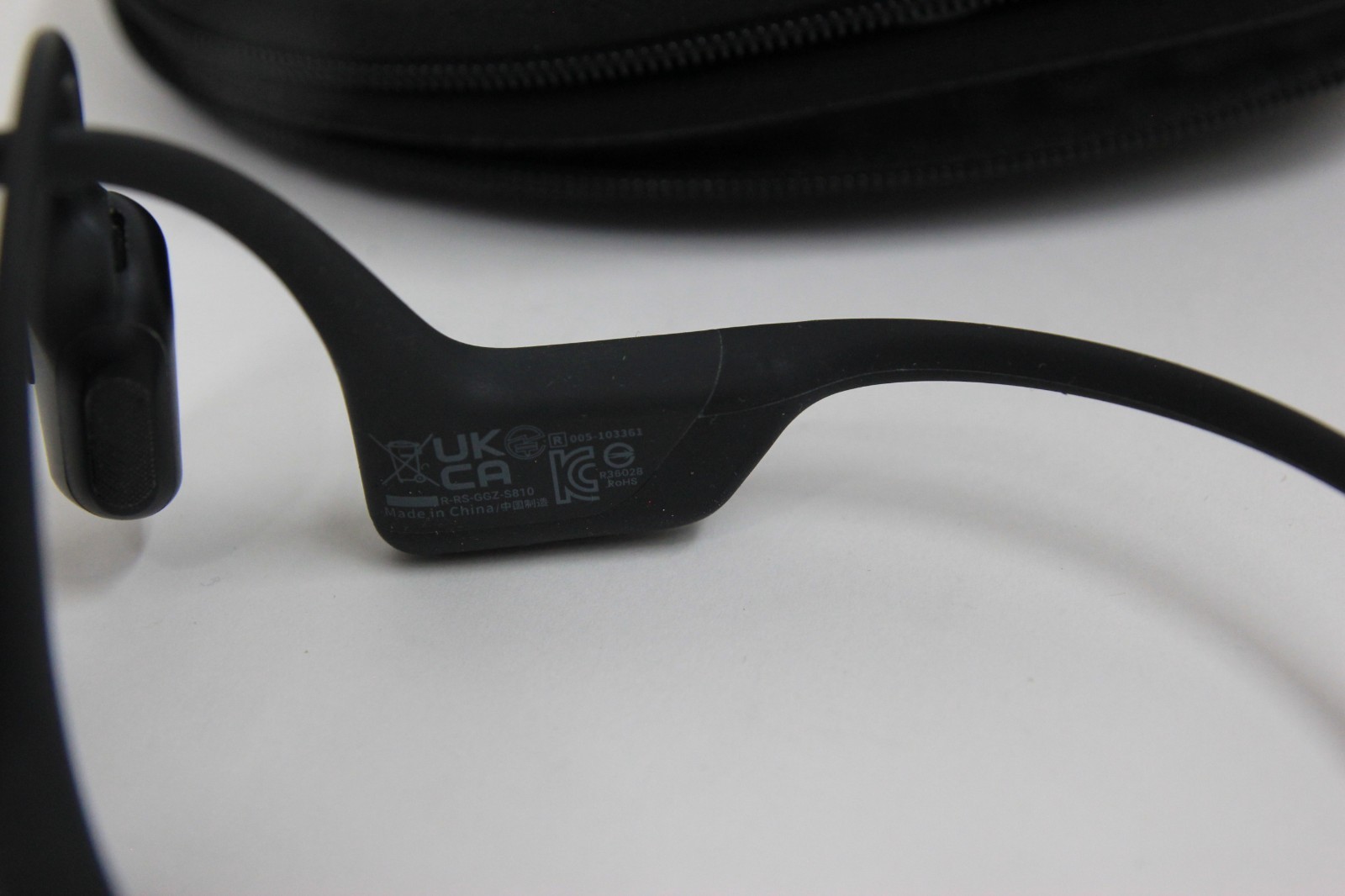 NIB Shokz OpenRun Pro S810 Bone Conduction Sport Headphones