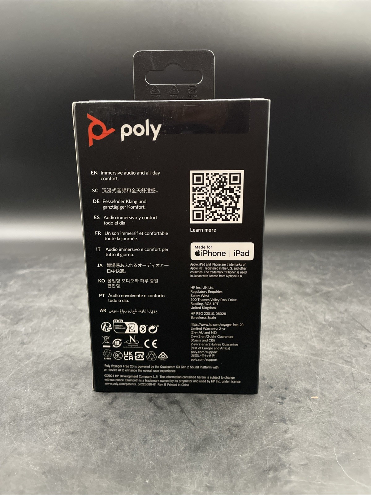 Poly Voyager Free 20 Black Earbuds + Basic Charge Case