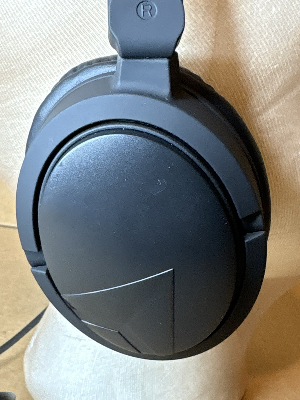 Delta Airlines First Class Premium Head Phones Pre-owned 044208423, On the Ear