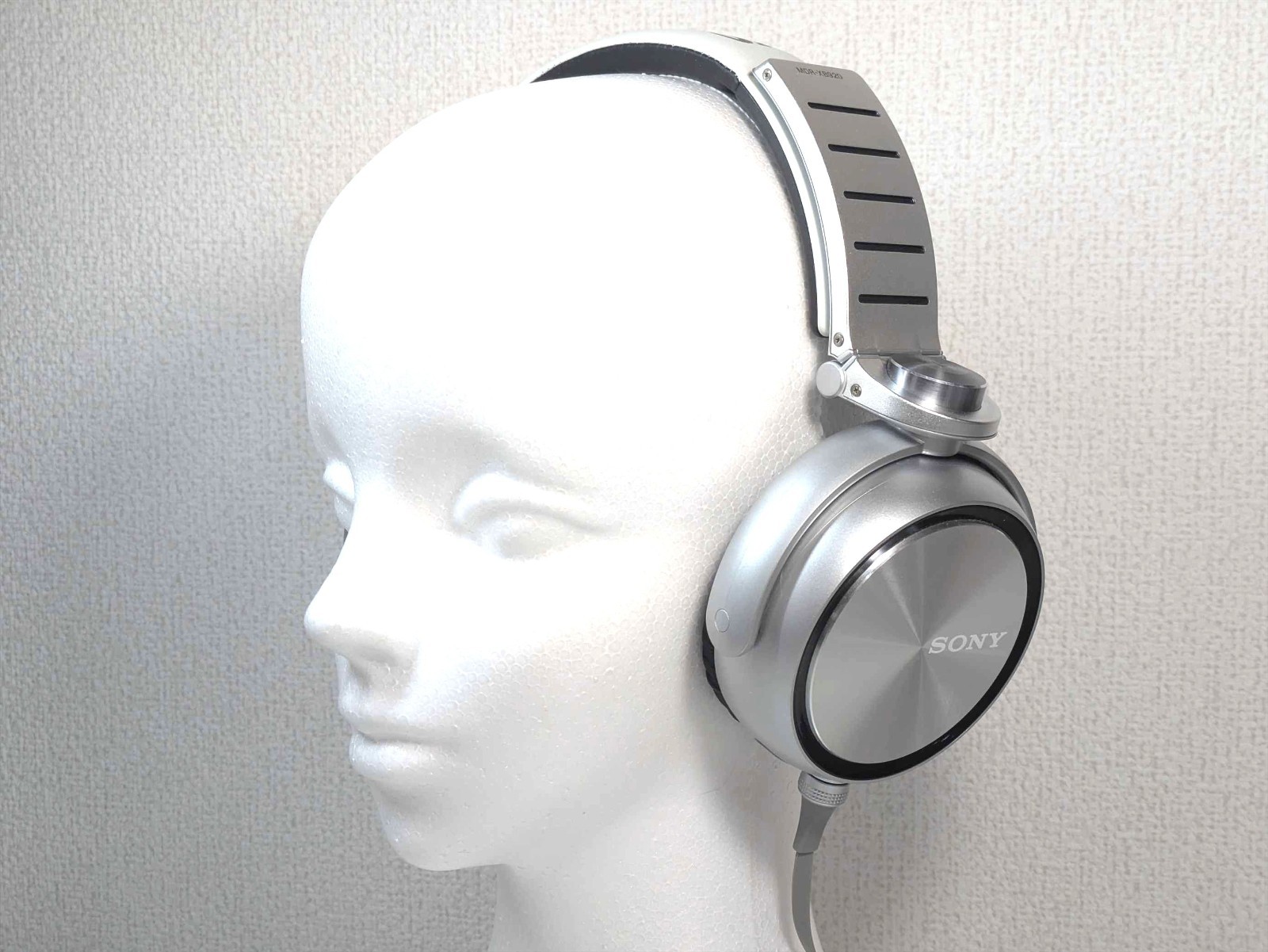 【NEAR MINT+】SONY MDR-XB920 EXTRA BASS Silver 50mm Driver Stereo Headphones JAPAN