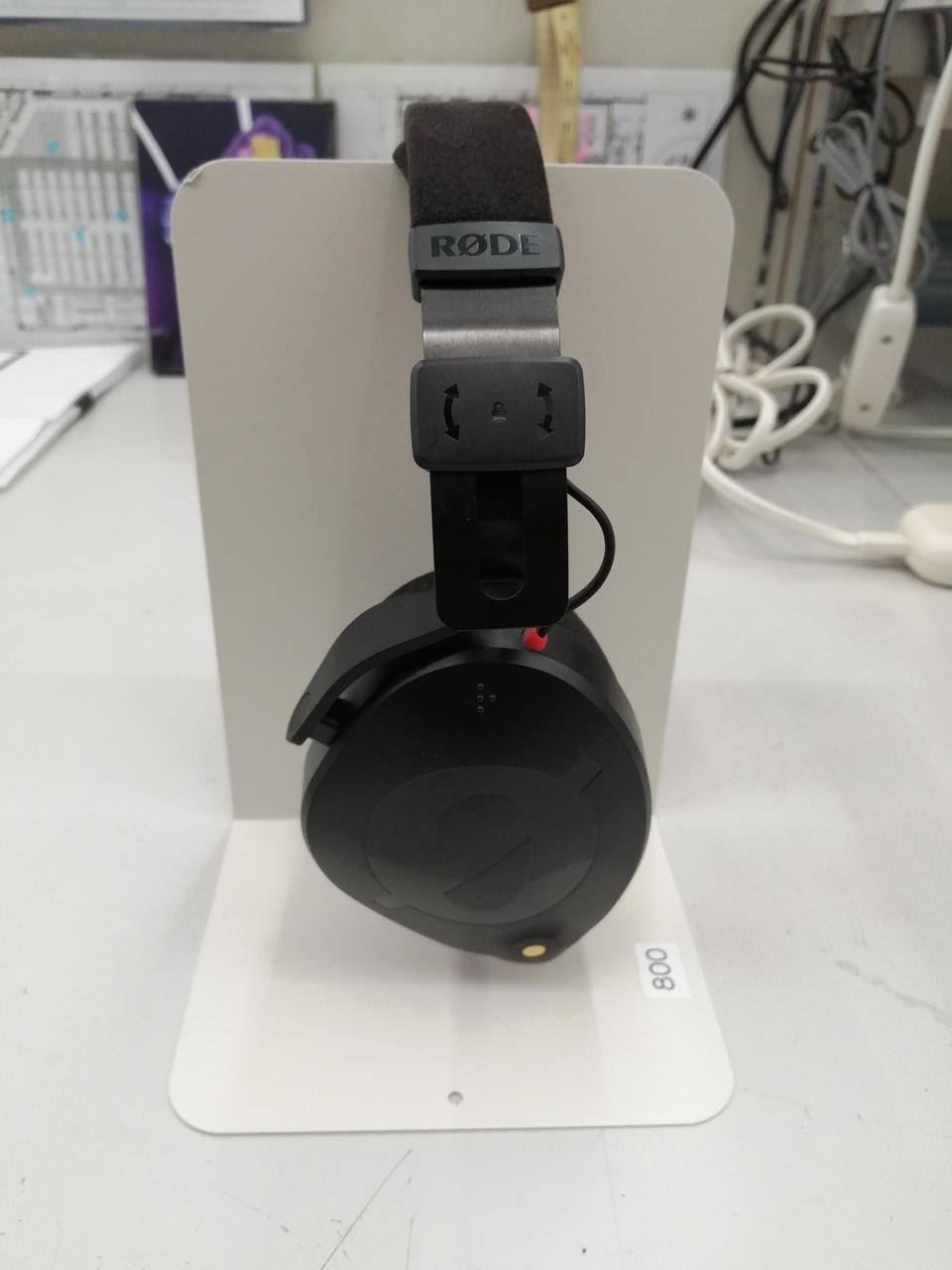 Rode NTH-100 Over-Ear Studio Headphones, 40mm Drivers, 5Hz-35kHz, 32Ω