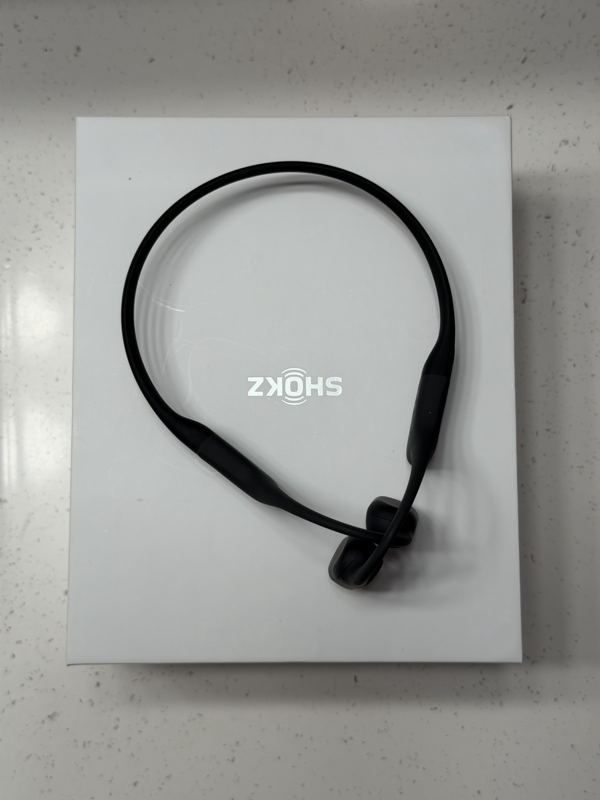 Shokz Open Run Wireless Bone Conduction Sport Headphones with Built-In Mic –