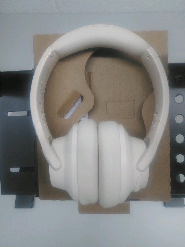 Soundcore by Anker Q20i Hybrid Active Noise Cancelling Headphones Over-Ear White