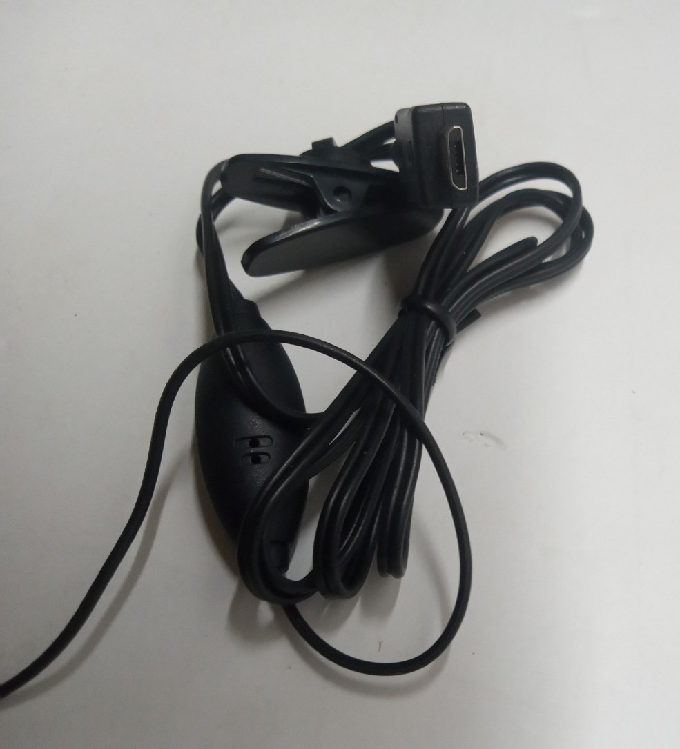 Black Earbuds Standard One Ear Piece Style Unbranded New