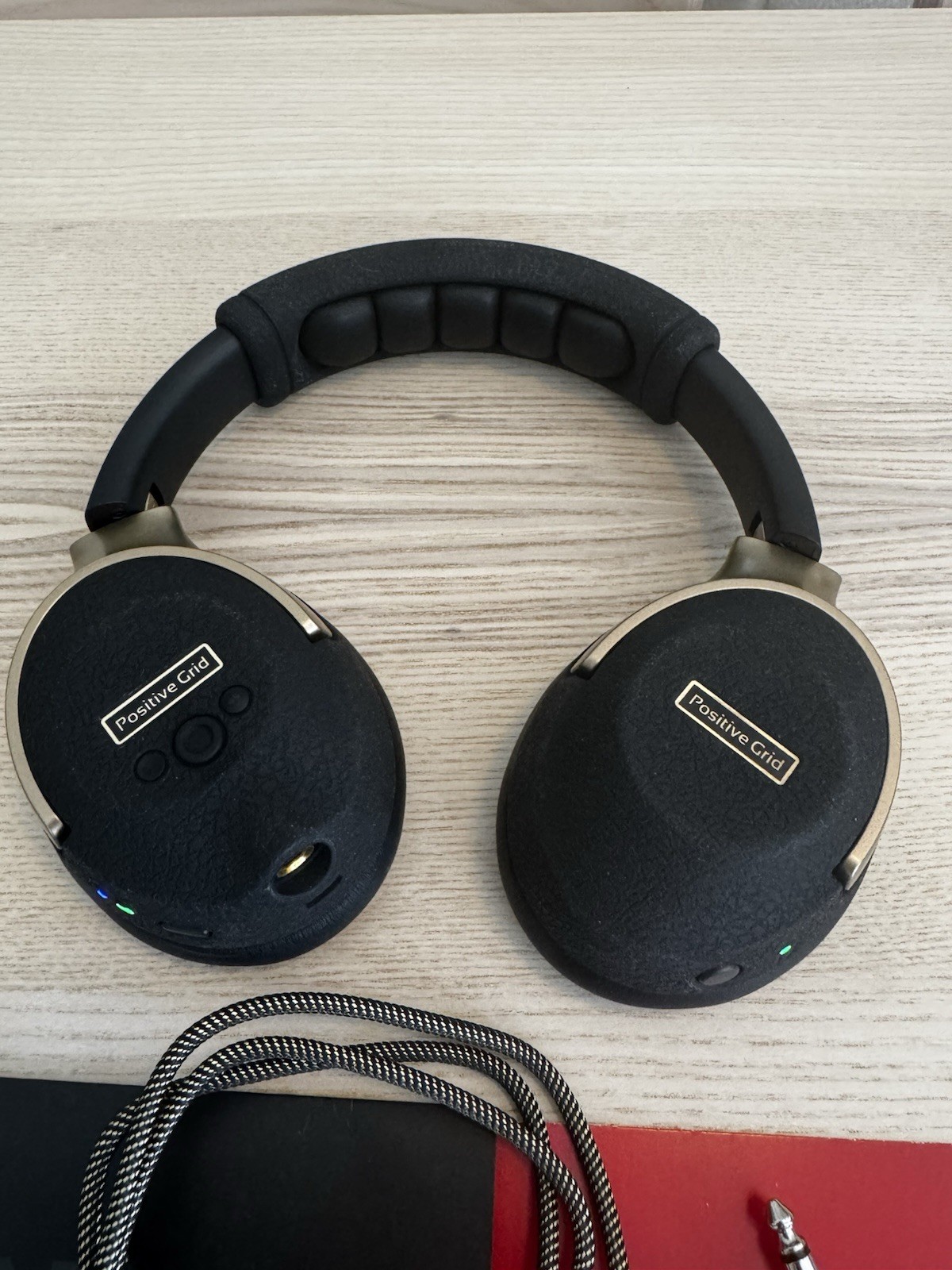 Positive Grid Spark NEO Wireless Over-Ear Headphones w/ Mic Black/Gold