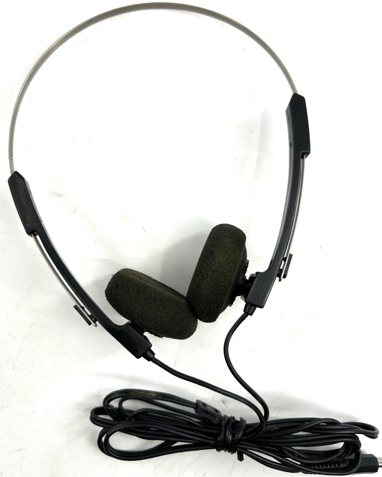 Vintage Realistic Nova 34 Headphones – Working Tested