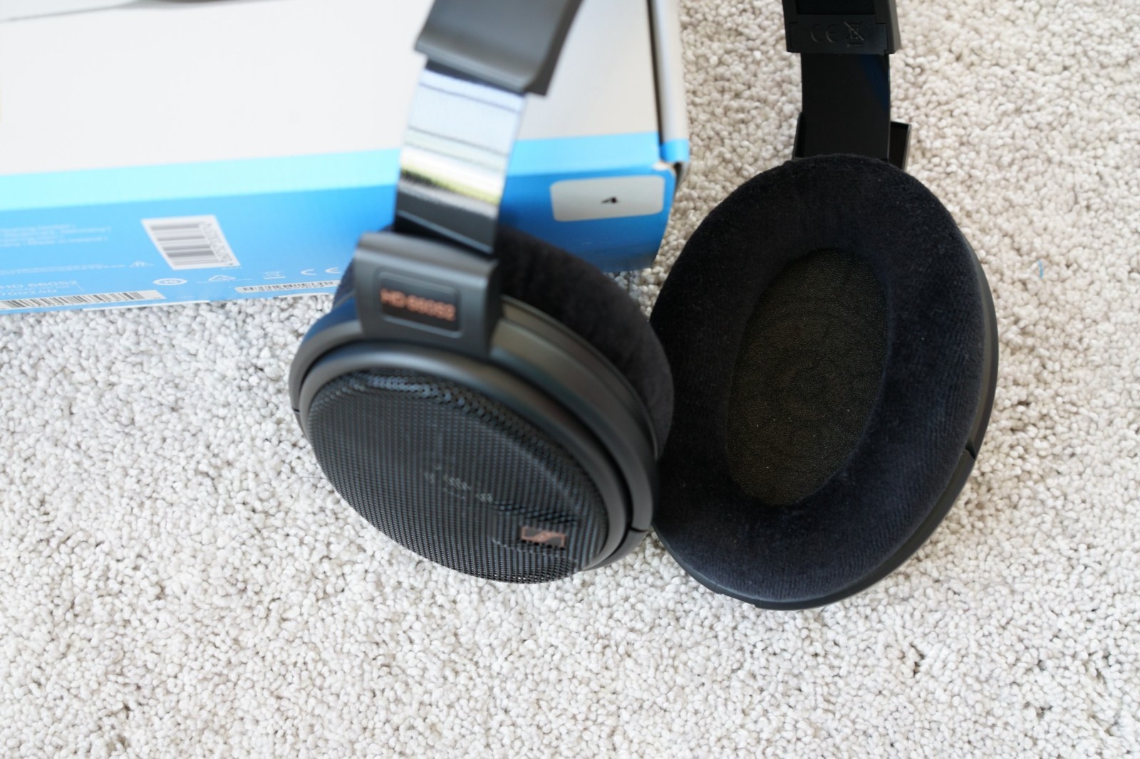 Sennheiser HD 660S2 Audiophile Open-Back Headphones Hi-Res