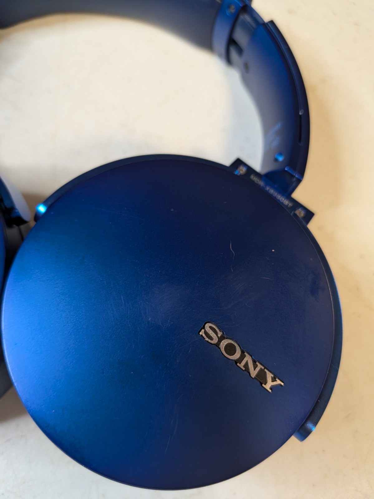 Sony MDR-XB950BT Extra Bass Wireless Bluetooth Stereo Headphones Blue