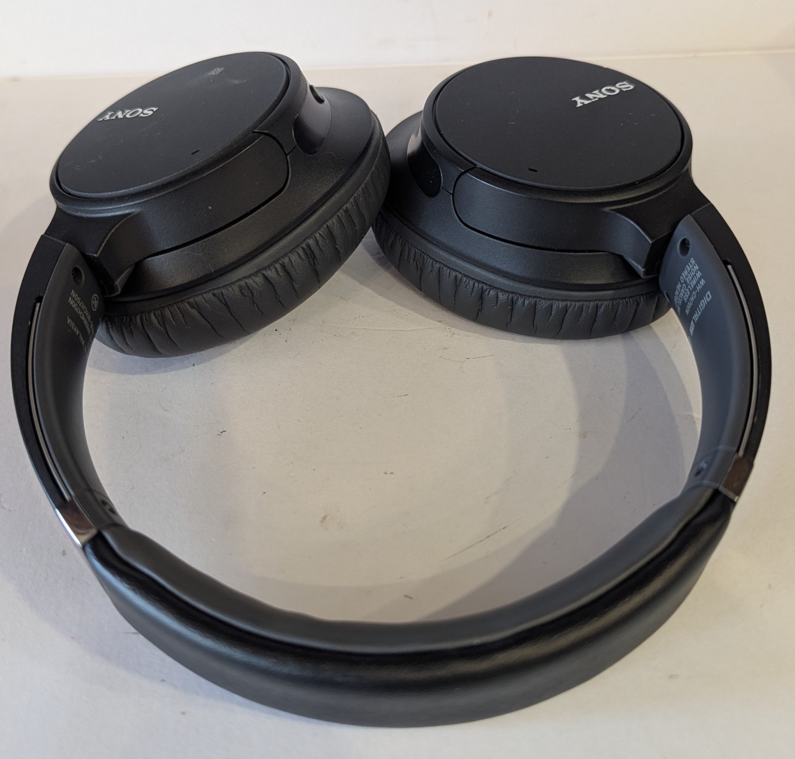 Sony WH-CH700N Bluetooth Noise Canceling Wireless Headphones Tested Cables