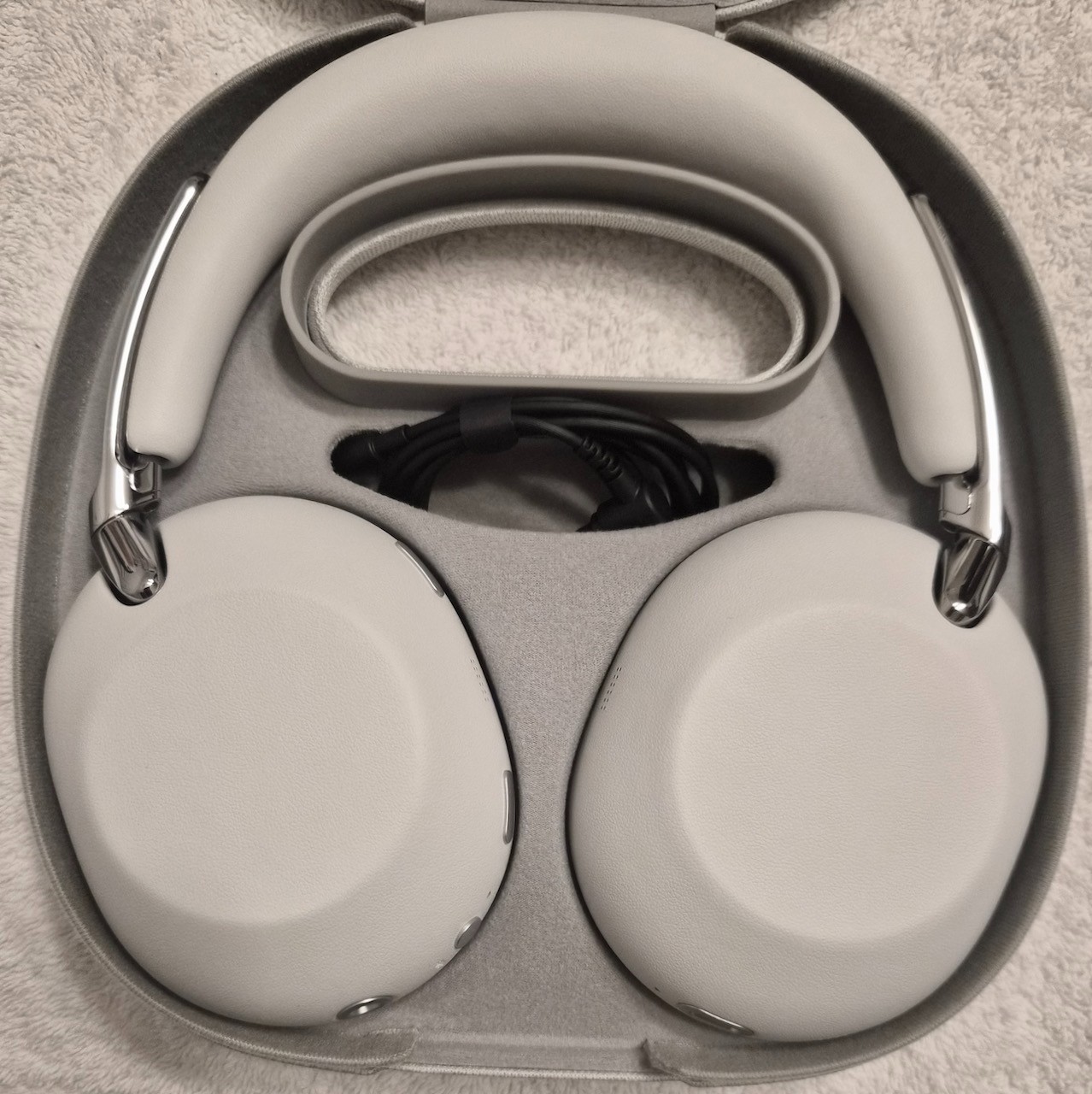 Sony – 1000X THE COLLEXION Wireless Noise Canceling Headphones – Platinum – MINT