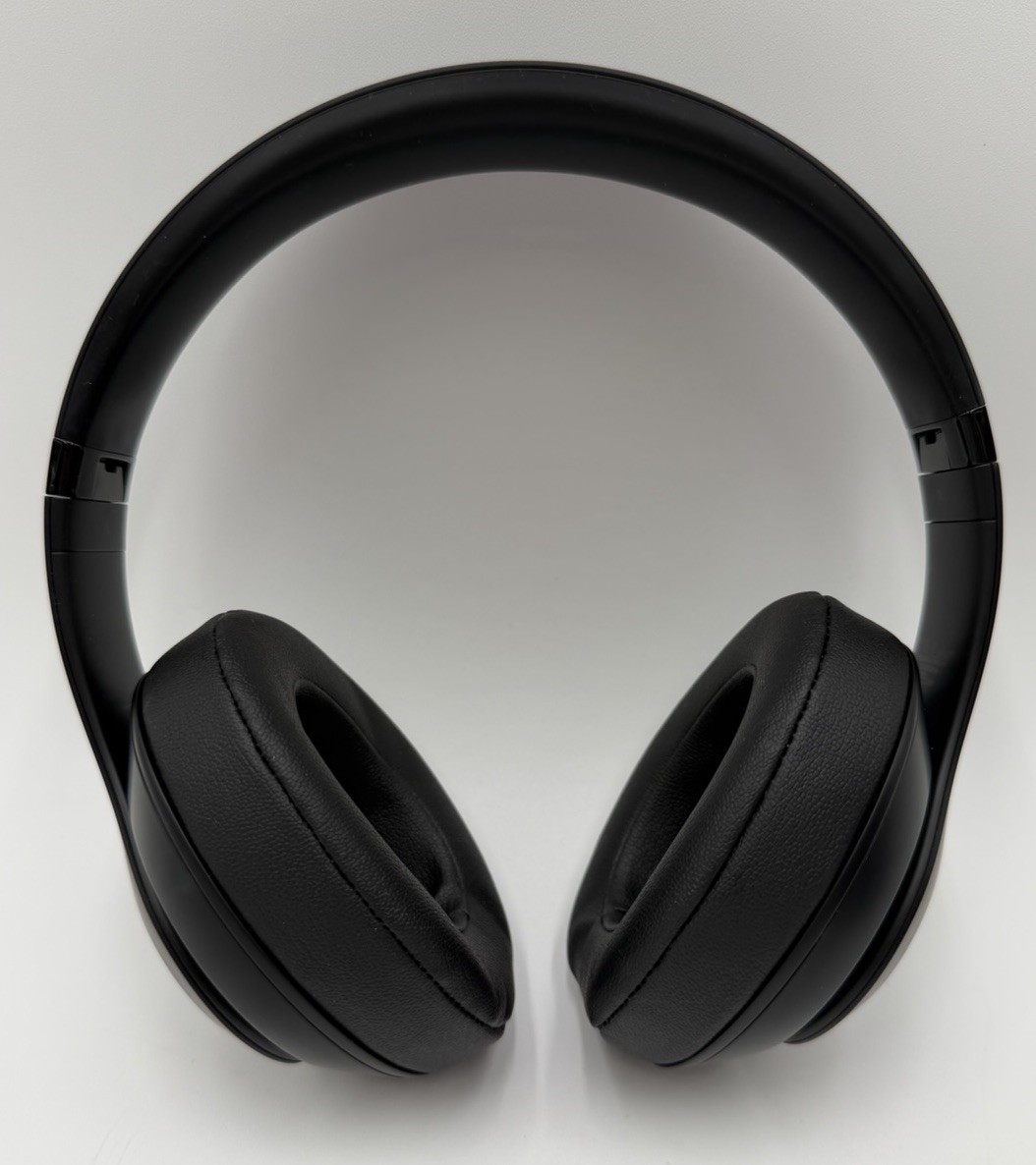 Beats Studio 3 Bluetooth Headphones – Black