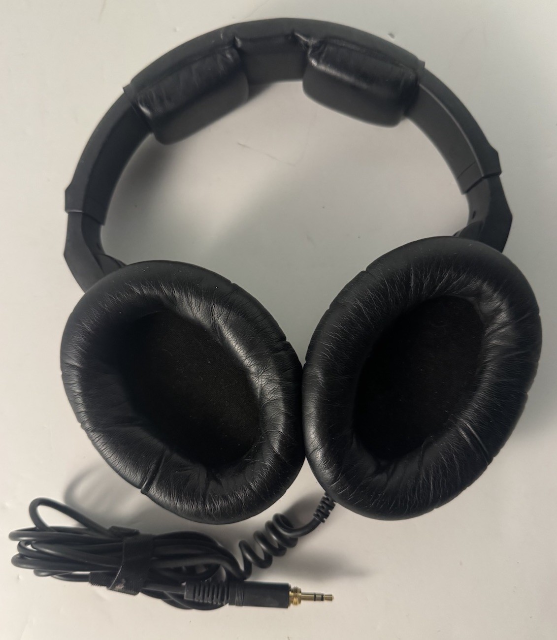 Sennheiser HD 300 PRO Headphones – TESTED