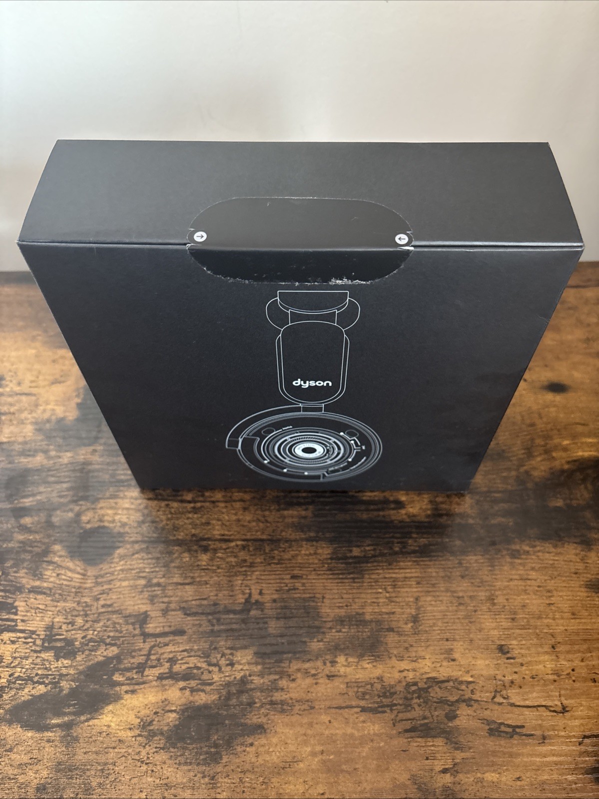 Dyson OnTrac Over-Ear Headphones Wireless Noise Cancelling in CNC Copper