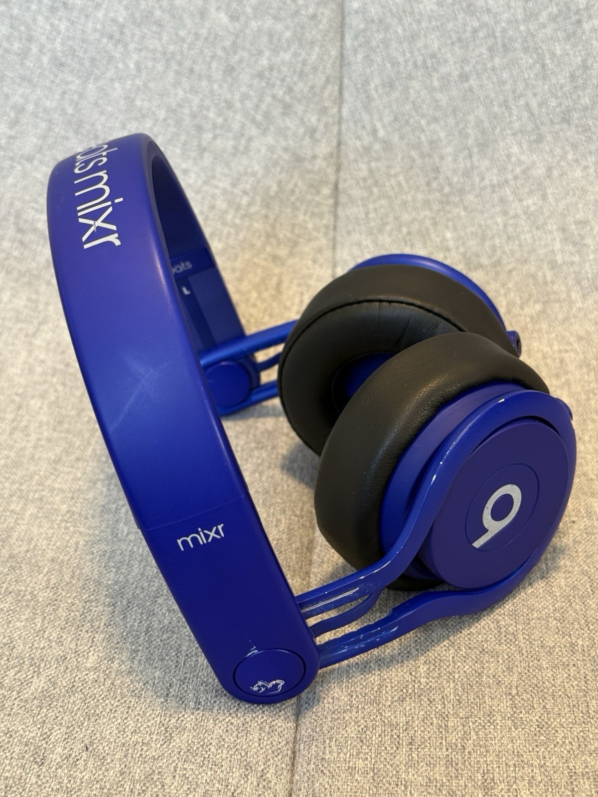 Beats Mixr Mixer Headphones Blue Limited Edition