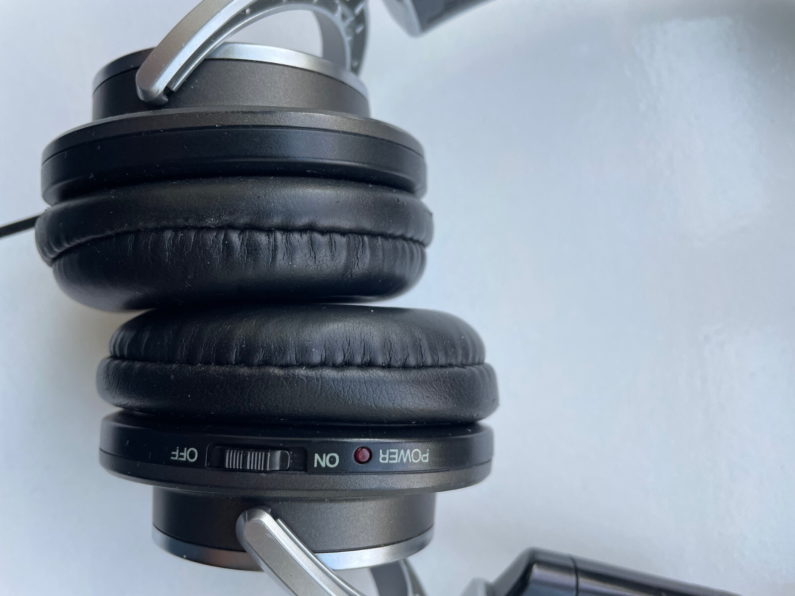 Sony MDR-NC6 Headband Headphones – Silver