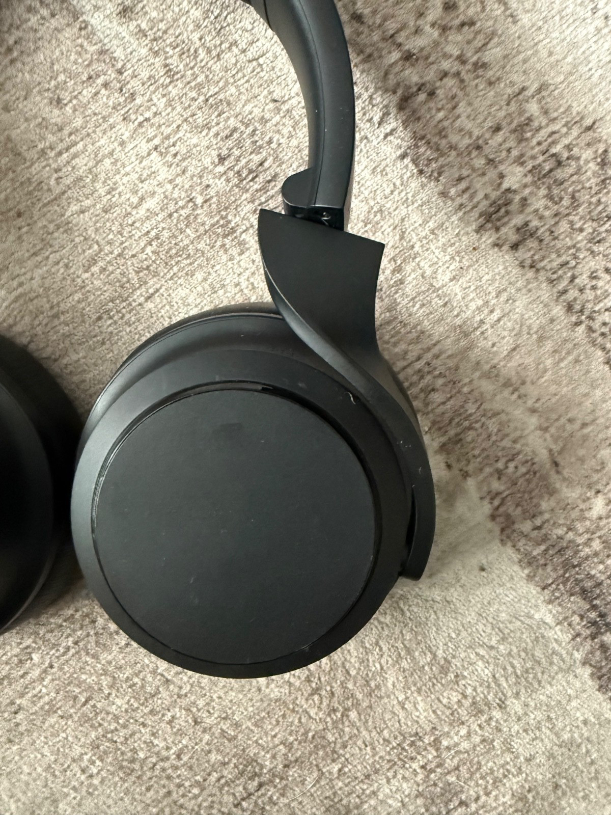 Wyze WNCH1 Wireless Noise-Cancelling Headphones Black 20-Hour Battery /Tested
