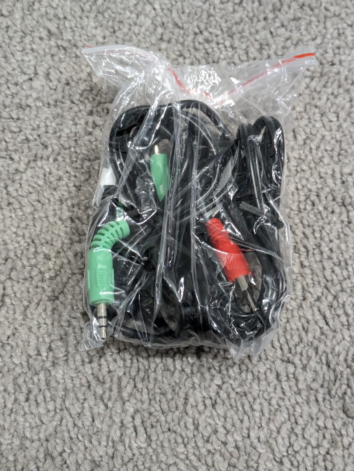 TV Ears Original In-Ear 5.0 Wireless Voice Clarifying Headset System 11641 WORKS